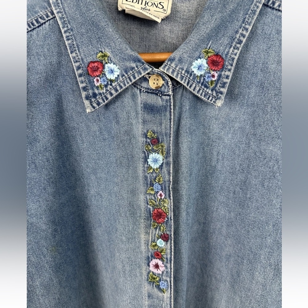 Vtg Basic Editions embroidered Flowers denim Button Up shirt cottagecore 24W *